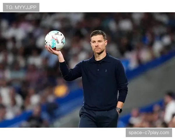 皇马主场称雄但争冠前景黯淡，控球推进与高位逼抢体系面临考验